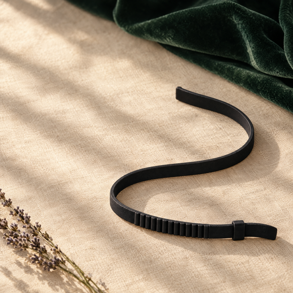 The Softband calming collar laid out flat