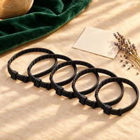 What arrives: Softband calming collar for dogs, ready to fit